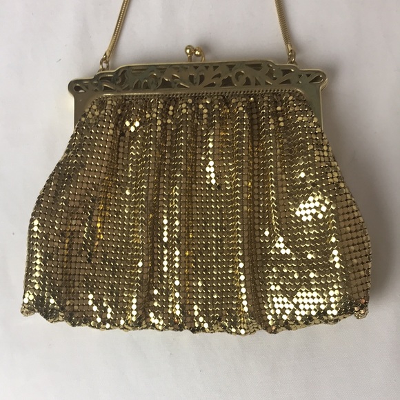 Vintage Whiting and Davis Co gold mesh bag - Picture 2 of 9